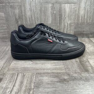 Levi's Men's size 13 Triple Black Causal Shoes